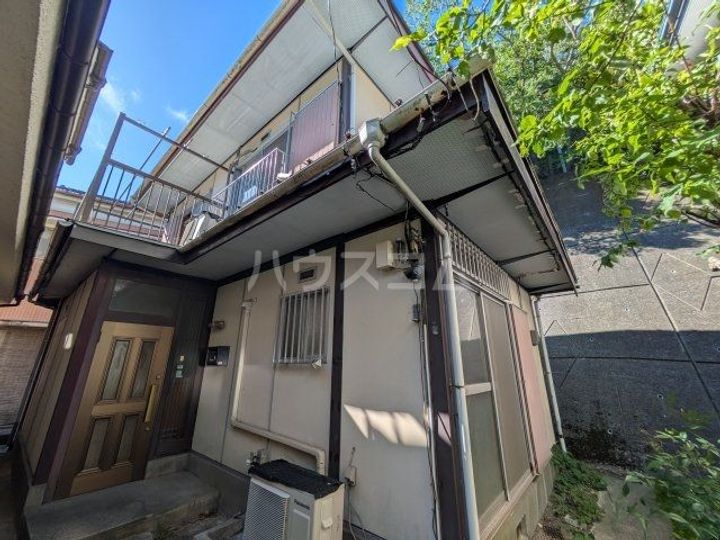 神奈川県横須賀市汐入町5(一戸建)の賃貸物件の外観