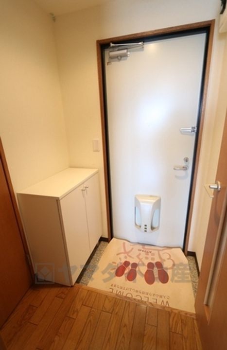 アーデルの玄関