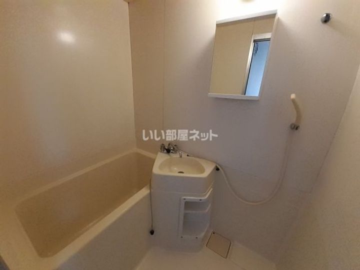 セラミックハウスBeeの風呂