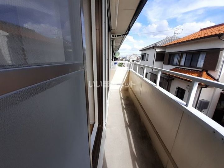 セラミックハウスBeeの内装