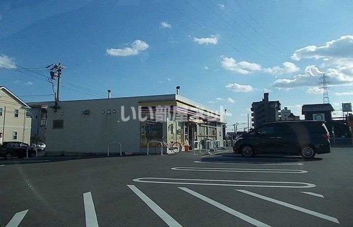 セラミックハウスBeeの周辺