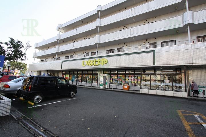 セルティア鴨志田の周辺