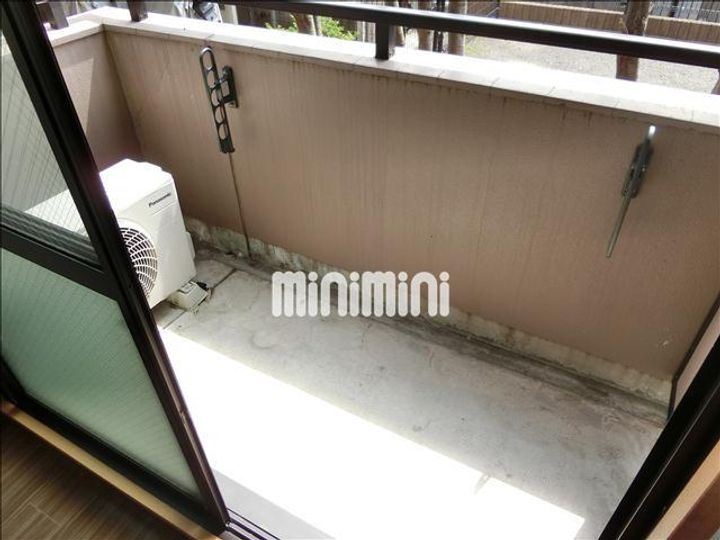 La.Baule SHOEIの内装