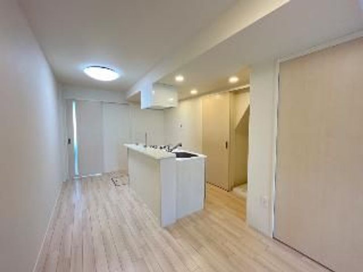 カルテット元今泉IIの内装