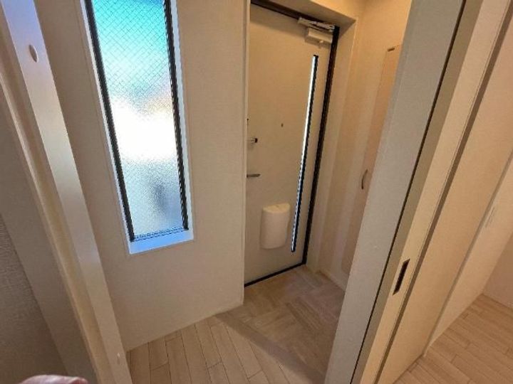 カルテット元今泉IIの玄関