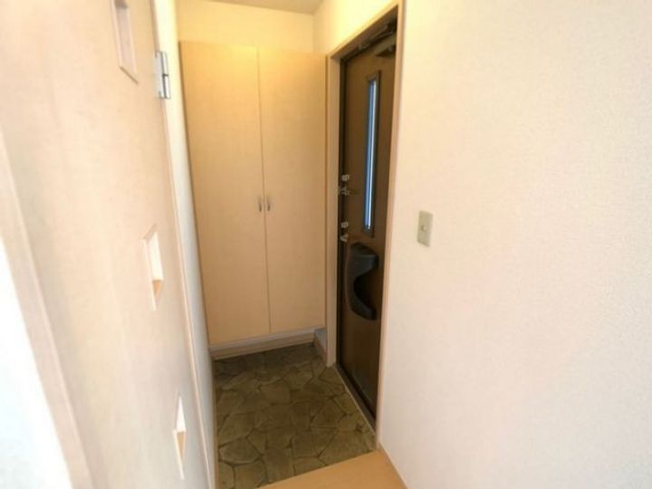 シュロス II番館の玄関