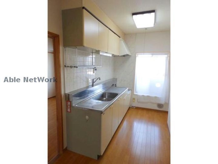 茨城県古河市宮前町(マンション)の賃貸物件のキッチン