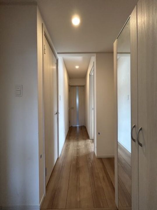 ガーデンテラス西川口の玄関