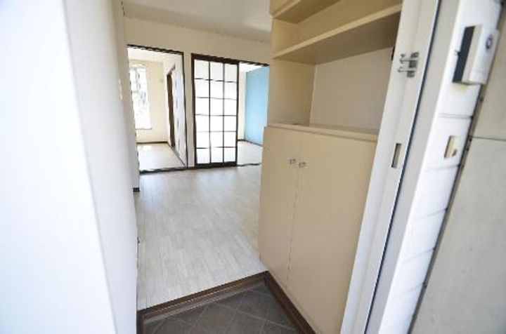 ホワイトパレスAの内装