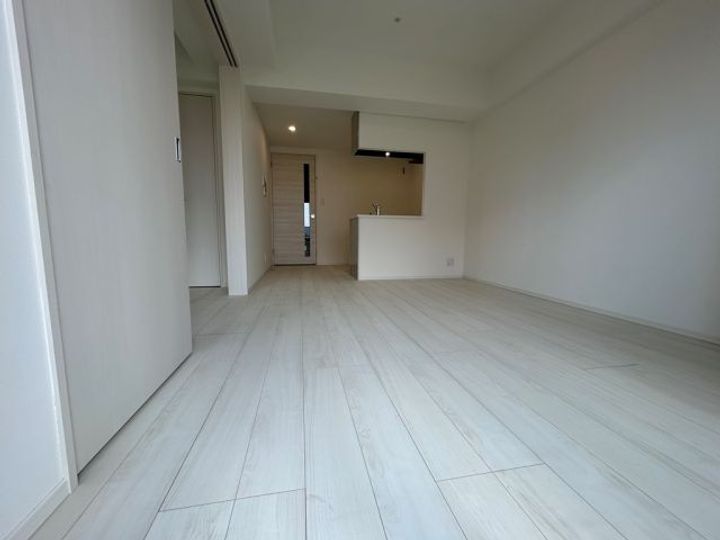 埼玉県川口市本町1(マンション)の賃貸物件の居間