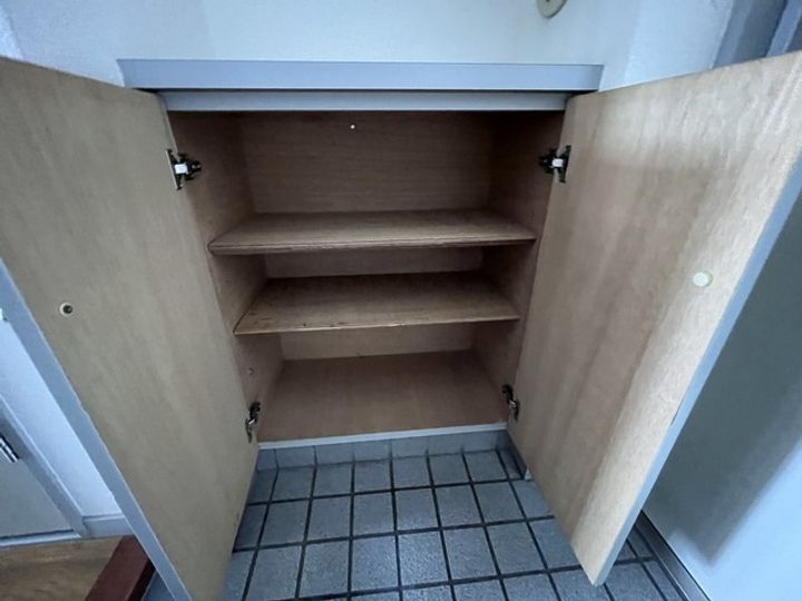 パティシェール吉川IIの内装