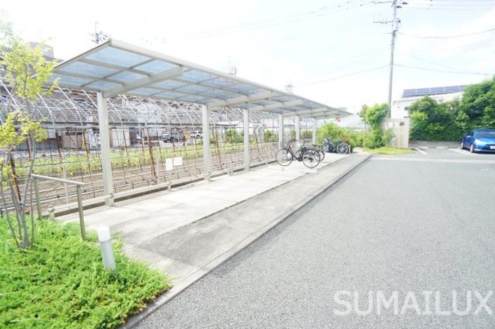 熊本県熊本市南区出仲間7(マンション)の賃貸物件の地図