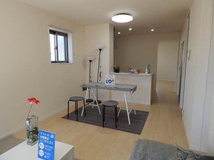 熊本県熊本市南区出仲間7(マンション)の賃貸物件の居間