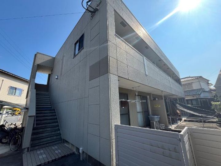 サクセス・KJの外観