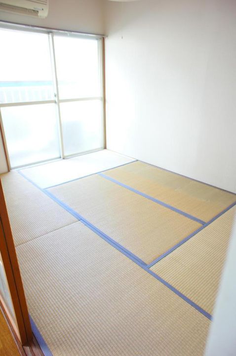 鹿児島県鹿児島市柳町の賃貸マンションの内装