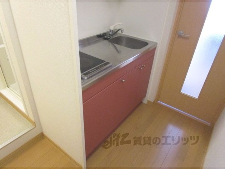 レオネクスト伊吹2のキッチン