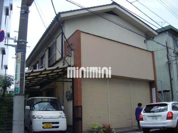 片岡荘の外観