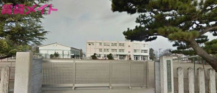 ソレイユ伊勢若松の周辺
