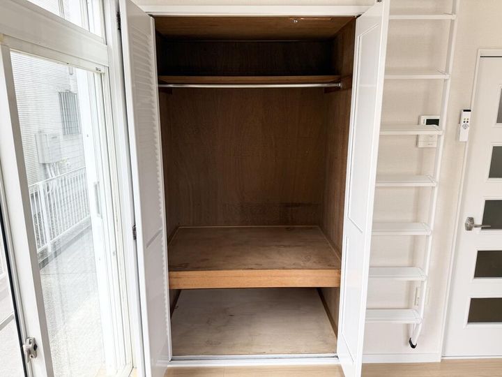 ホワイトハイツの内装