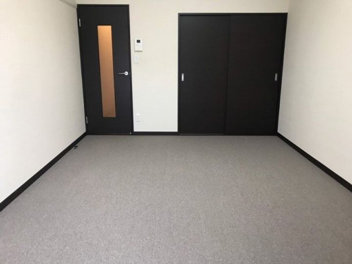 大阪府守口市東郷通2(マンション)の賃貸物件の居間