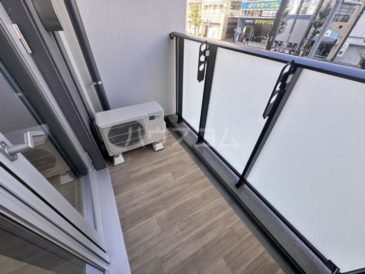 ルネフラッツ庄内通駅前の内装