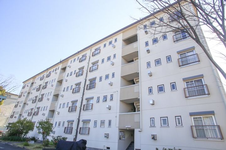 UR金剛の外観