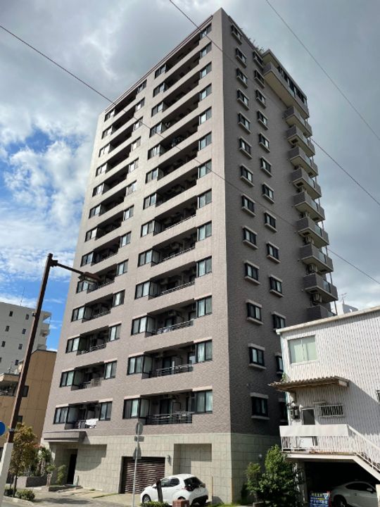 Laurel Court常盤の外観