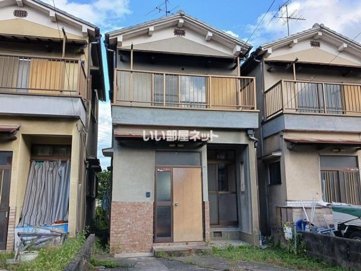 大阪府枚方市春日東町2(一戸建)の賃貸物件の外観