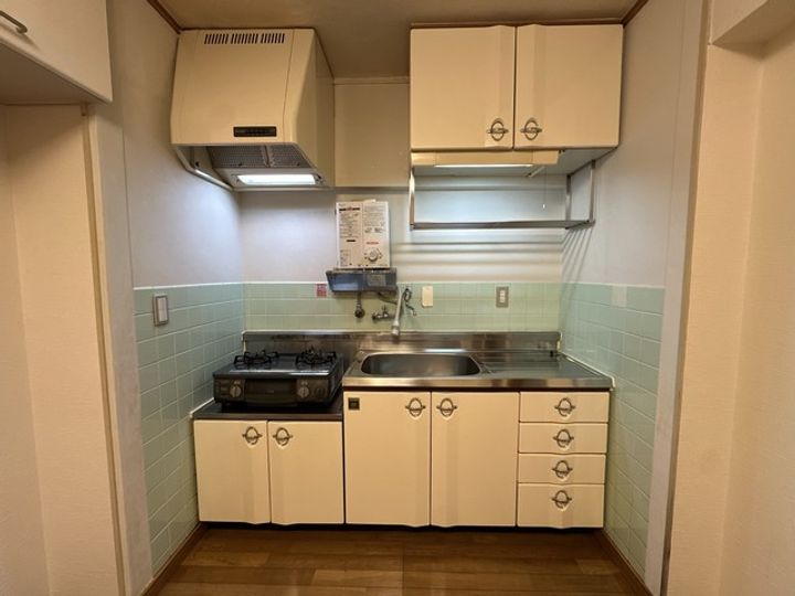 千葉県千葉市稲毛区稲毛東4(マンション)の賃貸物件のキッチン