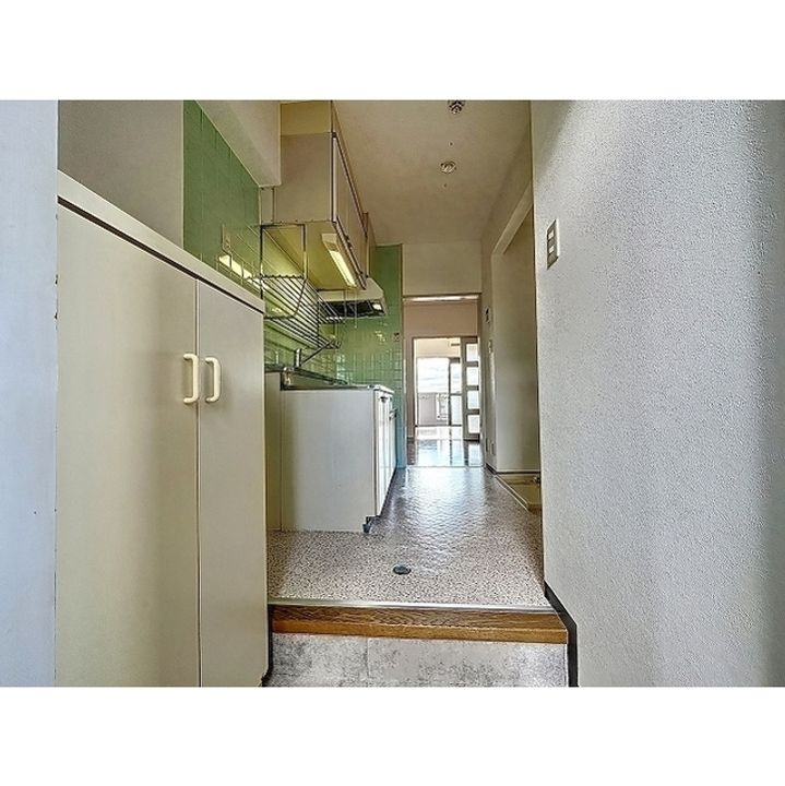 サンシャインハイムIIの玄関