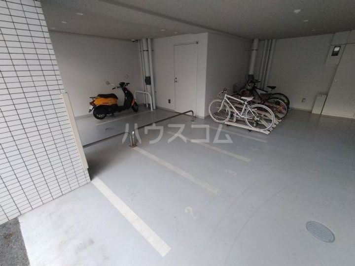 エストゥルース新小岩の地図