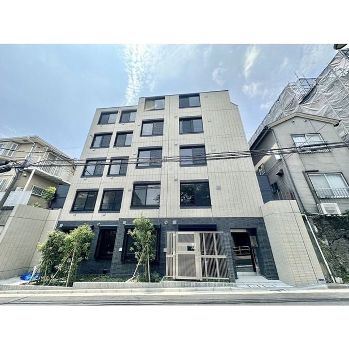 ウェルスクエア新宿戸山の外観