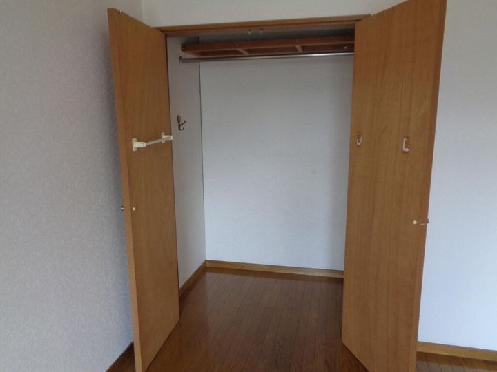 エクセレント安田A館の内装