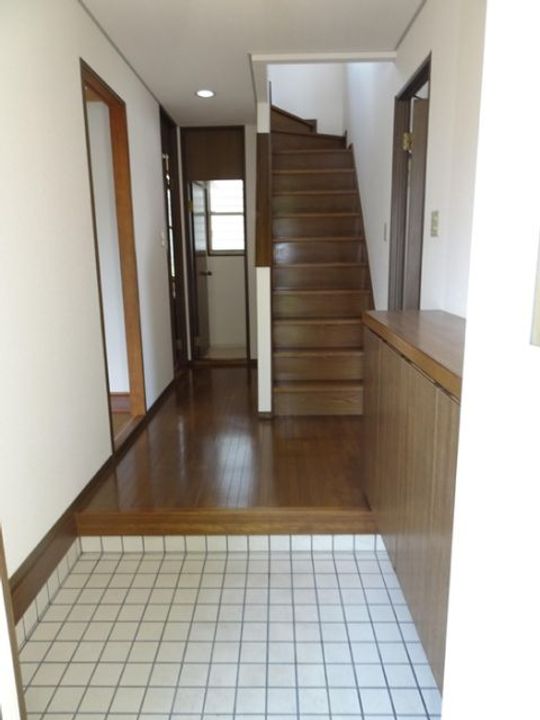 岡山県倉敷市西富井(一戸建)の賃貸物件の玄関