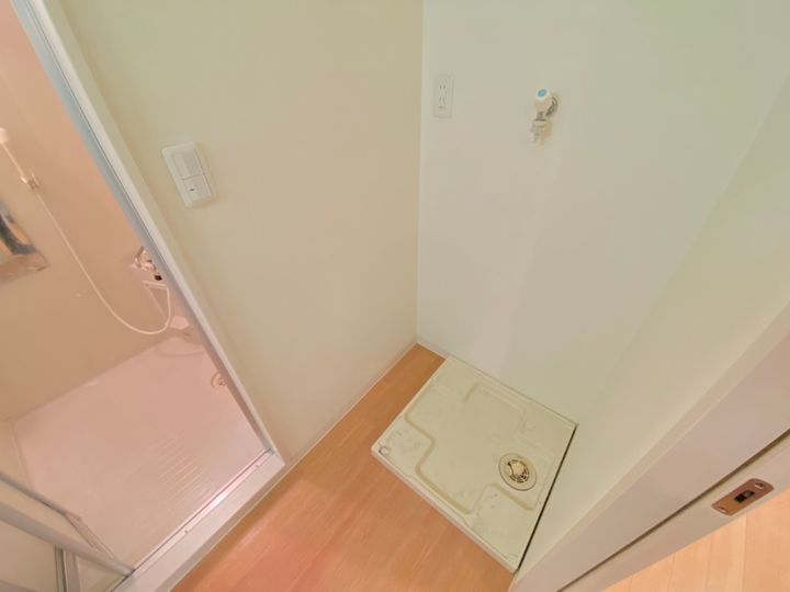 ファーネスト春口の内装