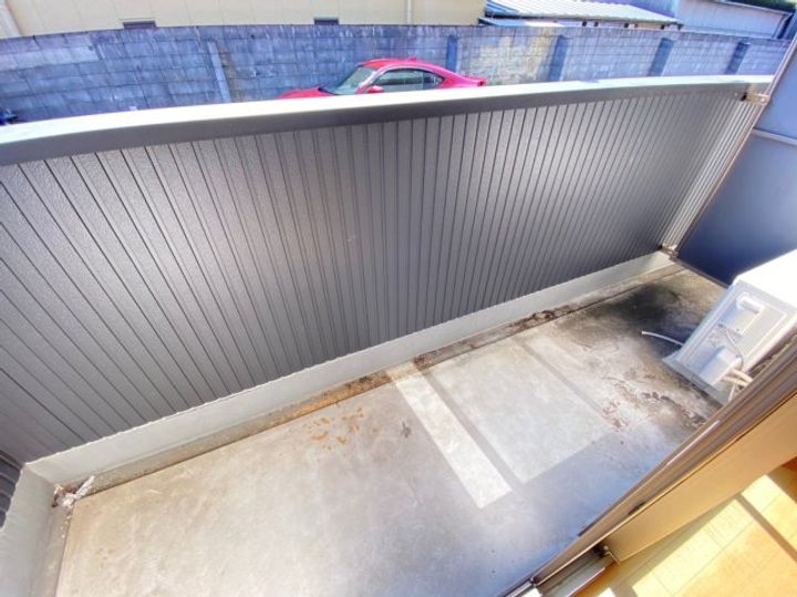 ファーネスト春口の内装