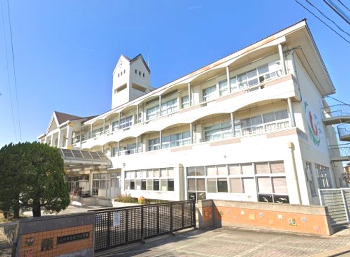 ファーネスト春口の周辺