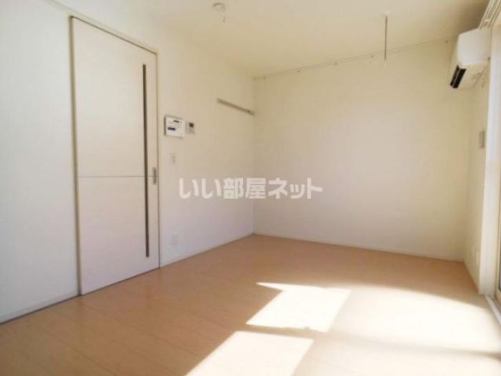 栃木県栃木市大平町真弓(アパート)の賃貸物件の居間