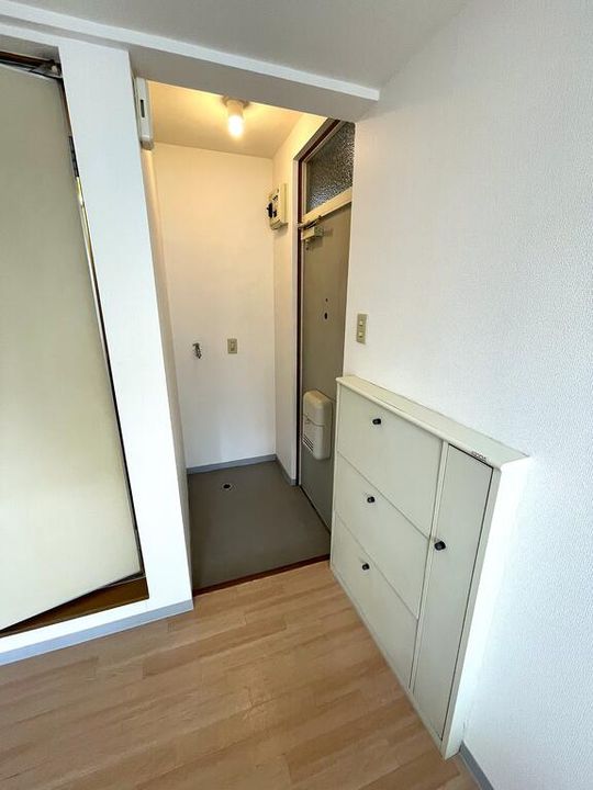 キャッスル東幸の内装