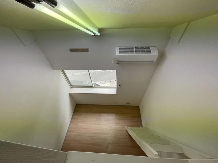 キャッスル東幸の内装