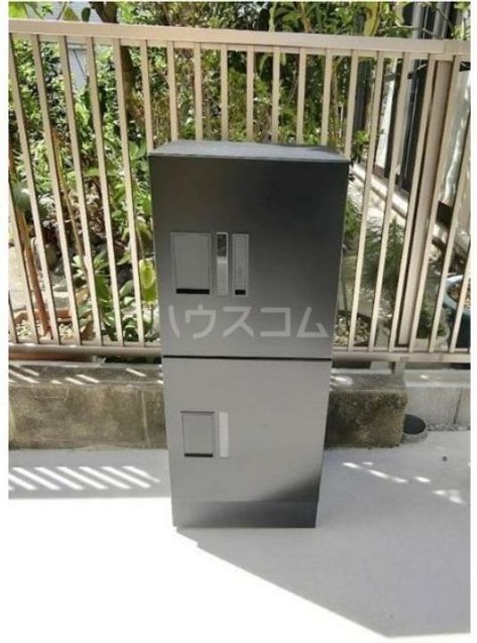 ハーミットクラブハウスmix根岸(仮)の内装