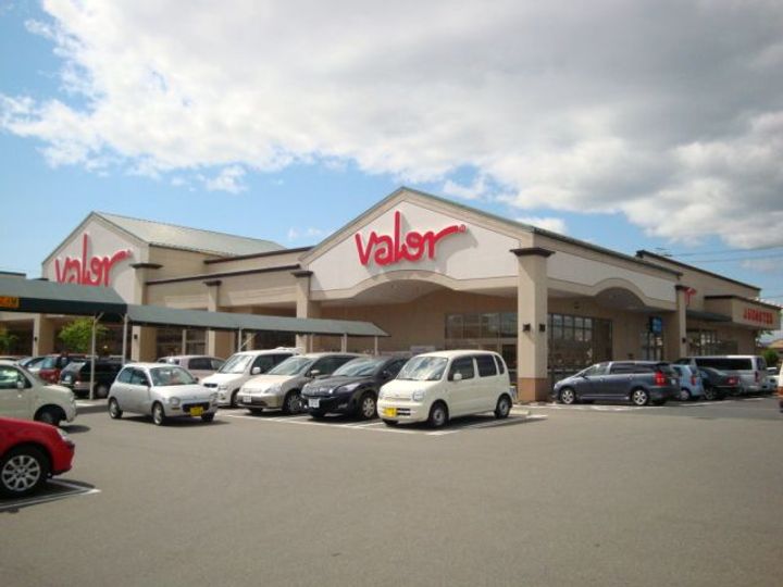 ドゥエルコスモ Iの周辺