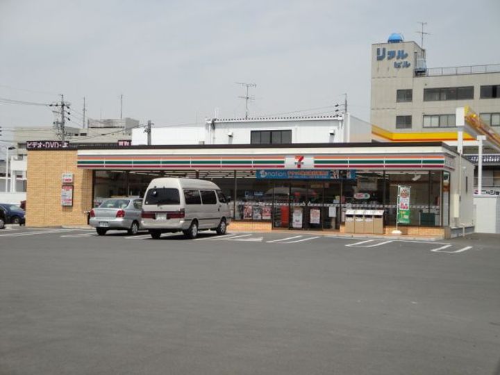 ドゥエルコスモ Iの周辺