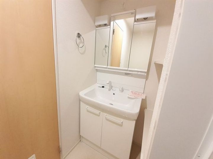 クリスティーズ コートIの玄関