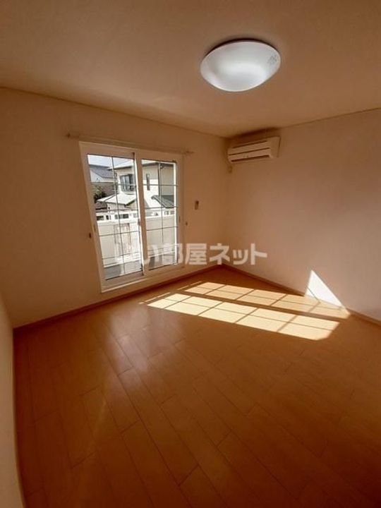 カーサ・中野 A棟の居間