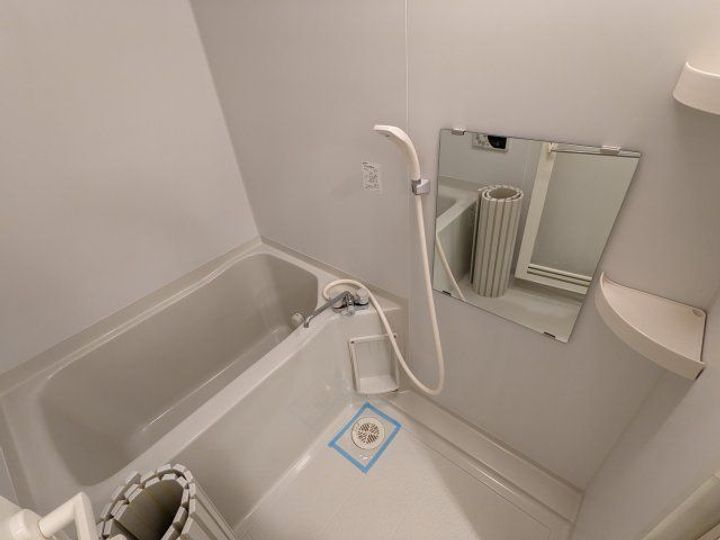 ガーデン萩中の風呂