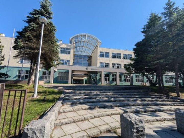 米町夕日館の周辺