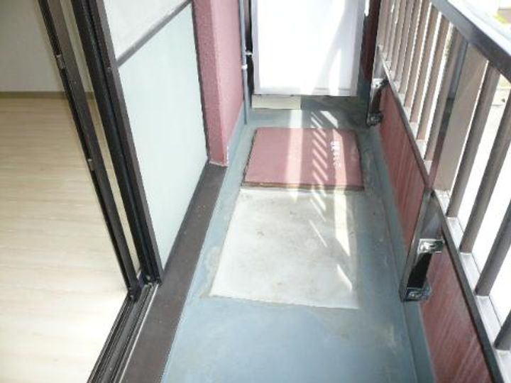 トラスティ泉本町の内装