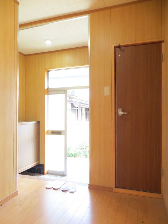 熊本県熊本市東区小峯1(一戸建)の賃貸物件の玄関