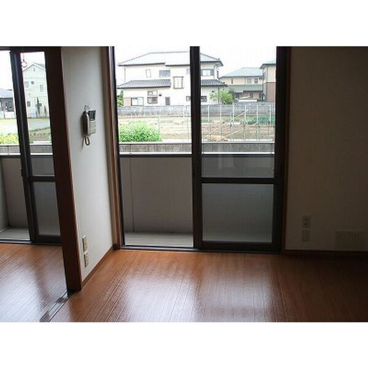 栃木県下都賀郡壬生町落合2(アパート)の賃貸物件の居間